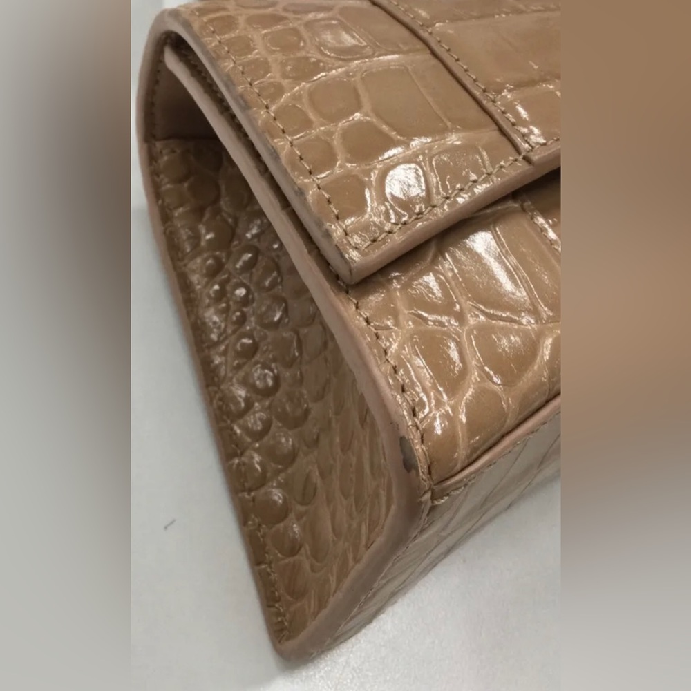 LIKE NEW🔥BALENCIAGA Extra Small Hourglass Leather Top Handle Bag🔥 - Picture 13 of 14